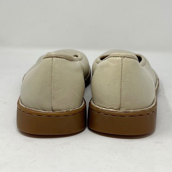 Lands End Landen Round Toe  Comfort Flat Women Size 8.5D Cream Leather Slip On - Picture 4 of 7